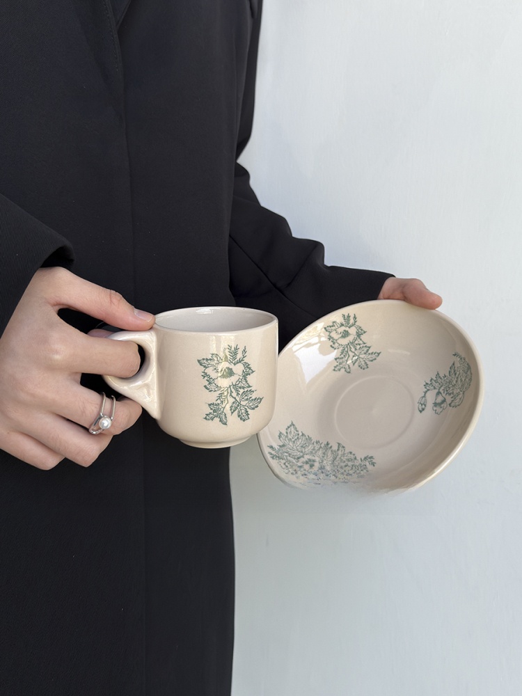 Coffee Tea And Leaf - 限定版ヴィンテージ春の緑の葉模様セラミックコーヒーカップアフタヌーンティーウォーターカップ小さなニッチスタイルオレンジとグリーンのカップ