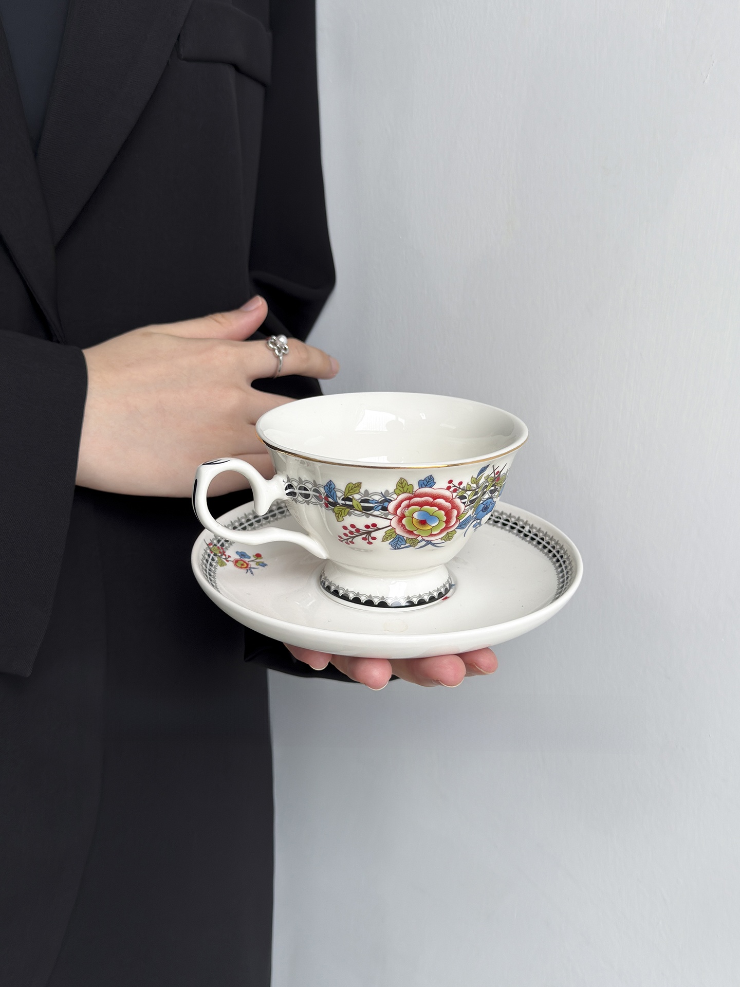 英国風花柄コーヒーカップセット高級セラミックアフタヌーンティ - Coffee Tea English のレビューと価格