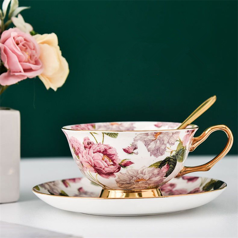 斬新で美しいコーヒーカップ＆ソーサー・スプーンセット、ボーン - Coffee Tea English のレビューと価格